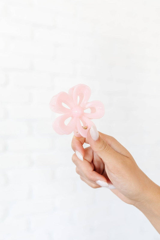 Cutout Flower Claw Clip: Pink