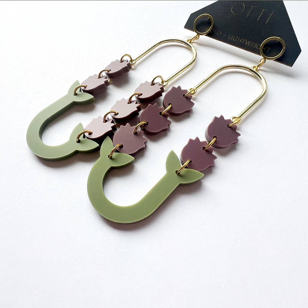 Botanical-Inspired Lightweight Acrylic Earring: Lavender